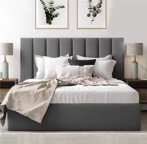 Queen bed, wood, 150*195*120 cm